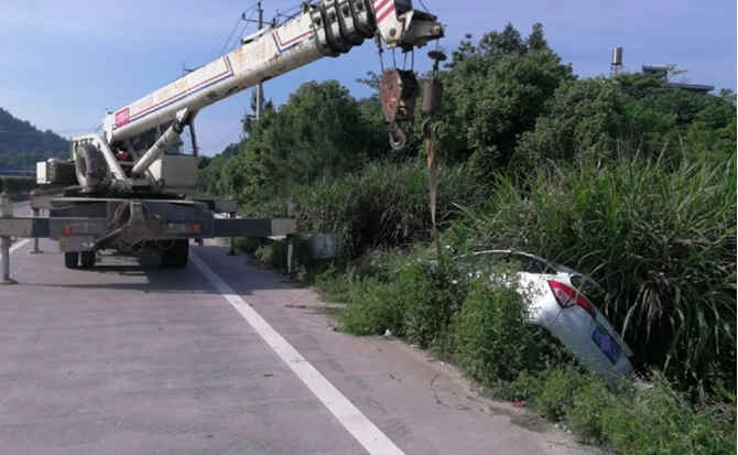 沈河区重载吊车救援 沈河区重载吊车救援